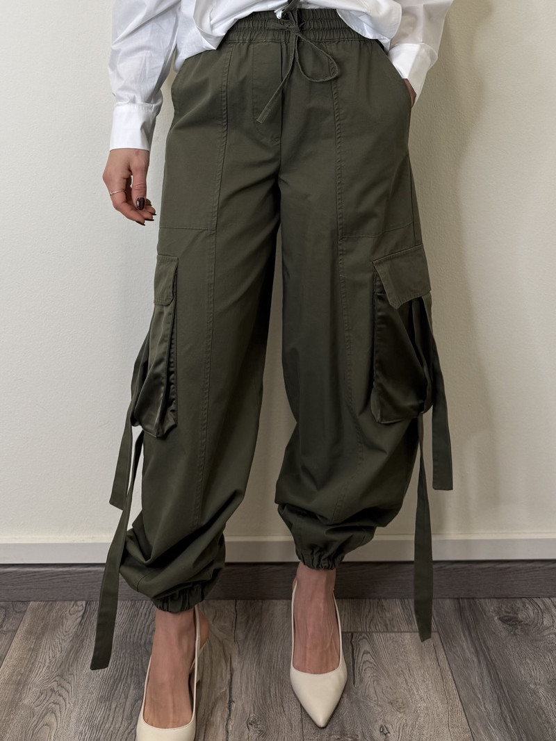pantalone cargo verde motel
