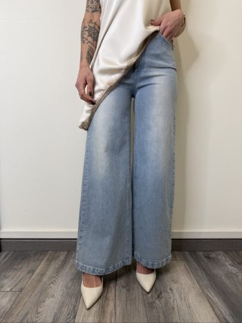 jeans lavaggio chiaro motel
