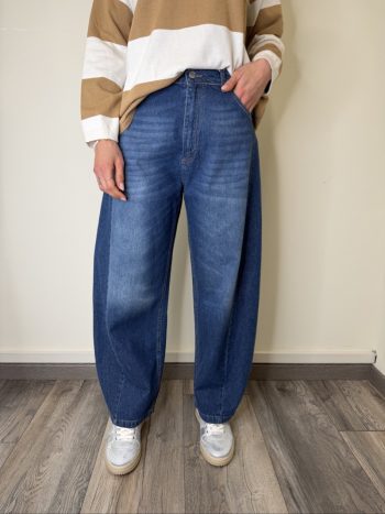 jeans barrel motel